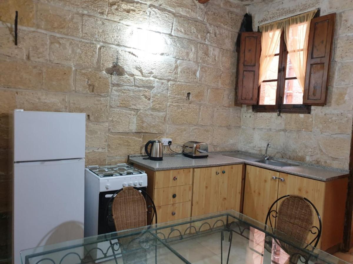 Vila Tifkira Birgu Exteriér fotografie