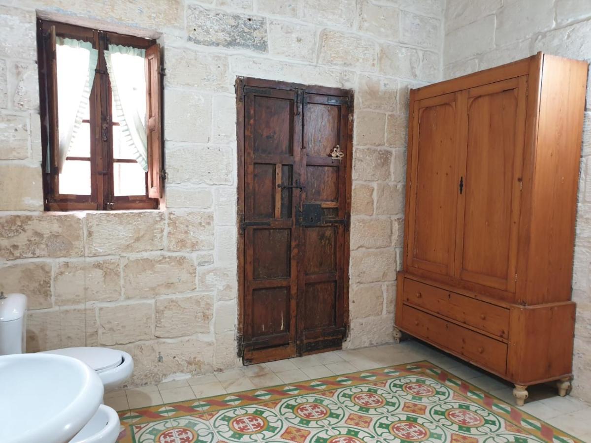 Vila Tifkira Birgu Exteriér fotografie