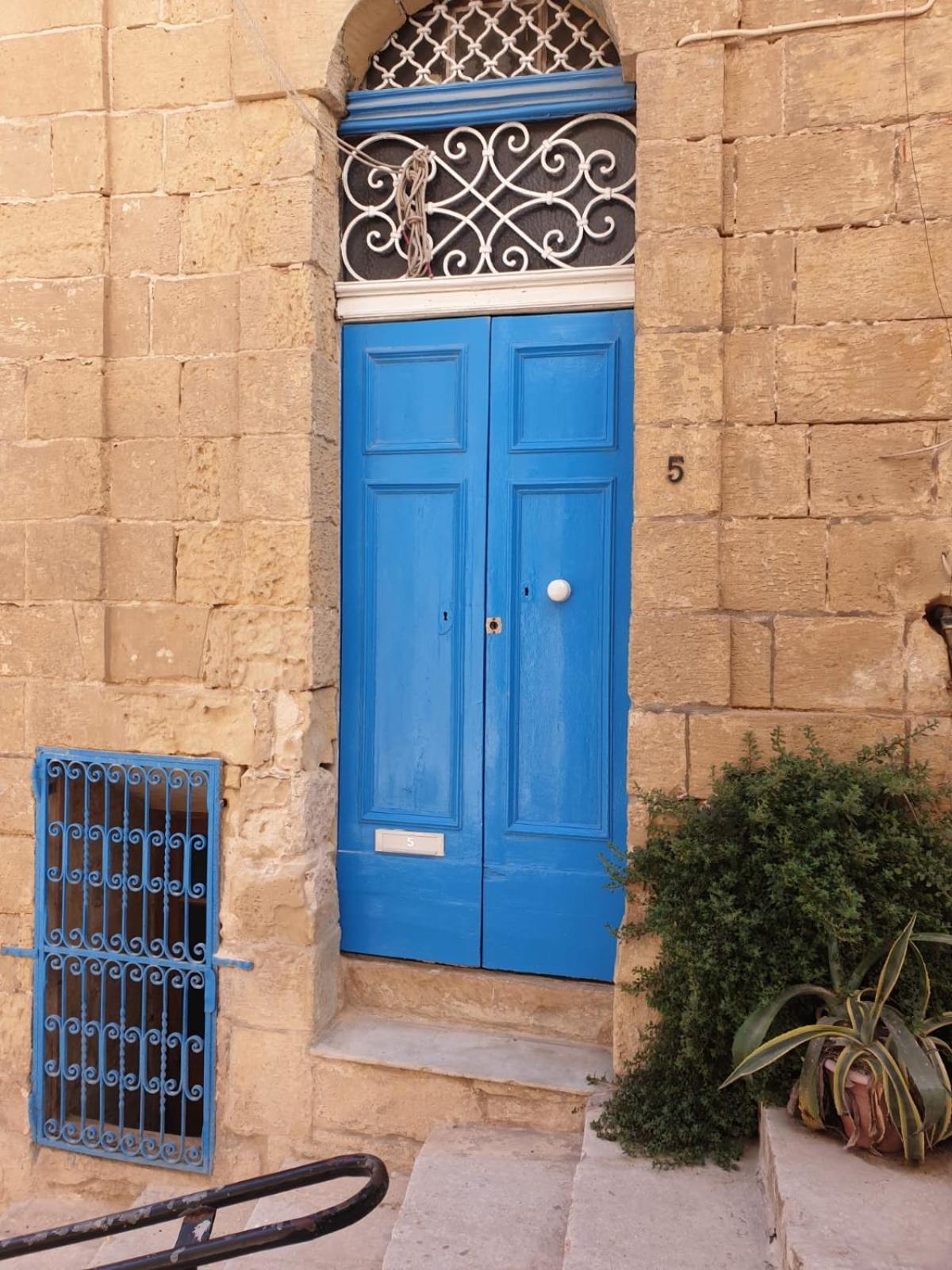 Vila Tifkira Birgu Exteriér fotografie